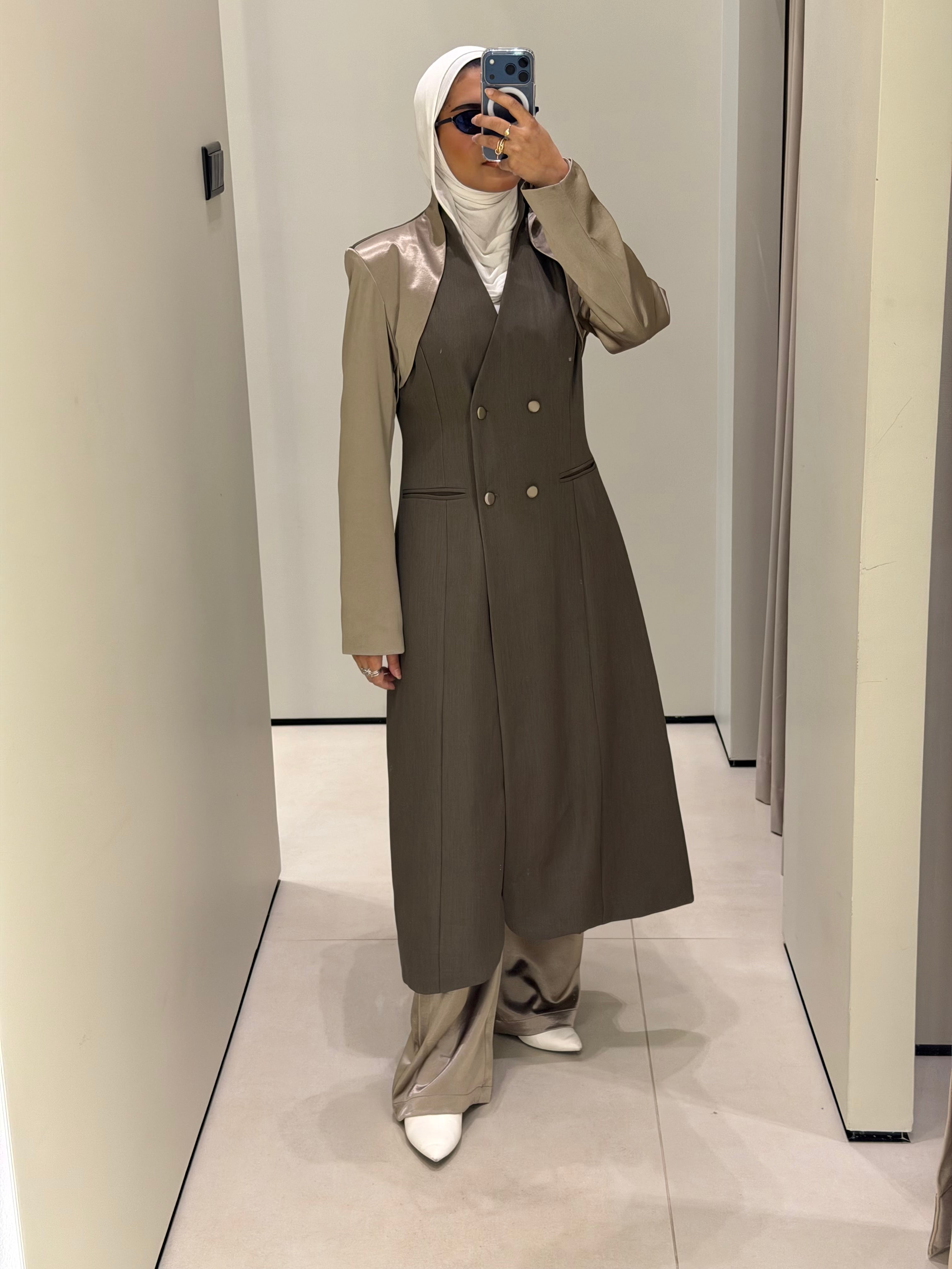 Silky olive / 4 days