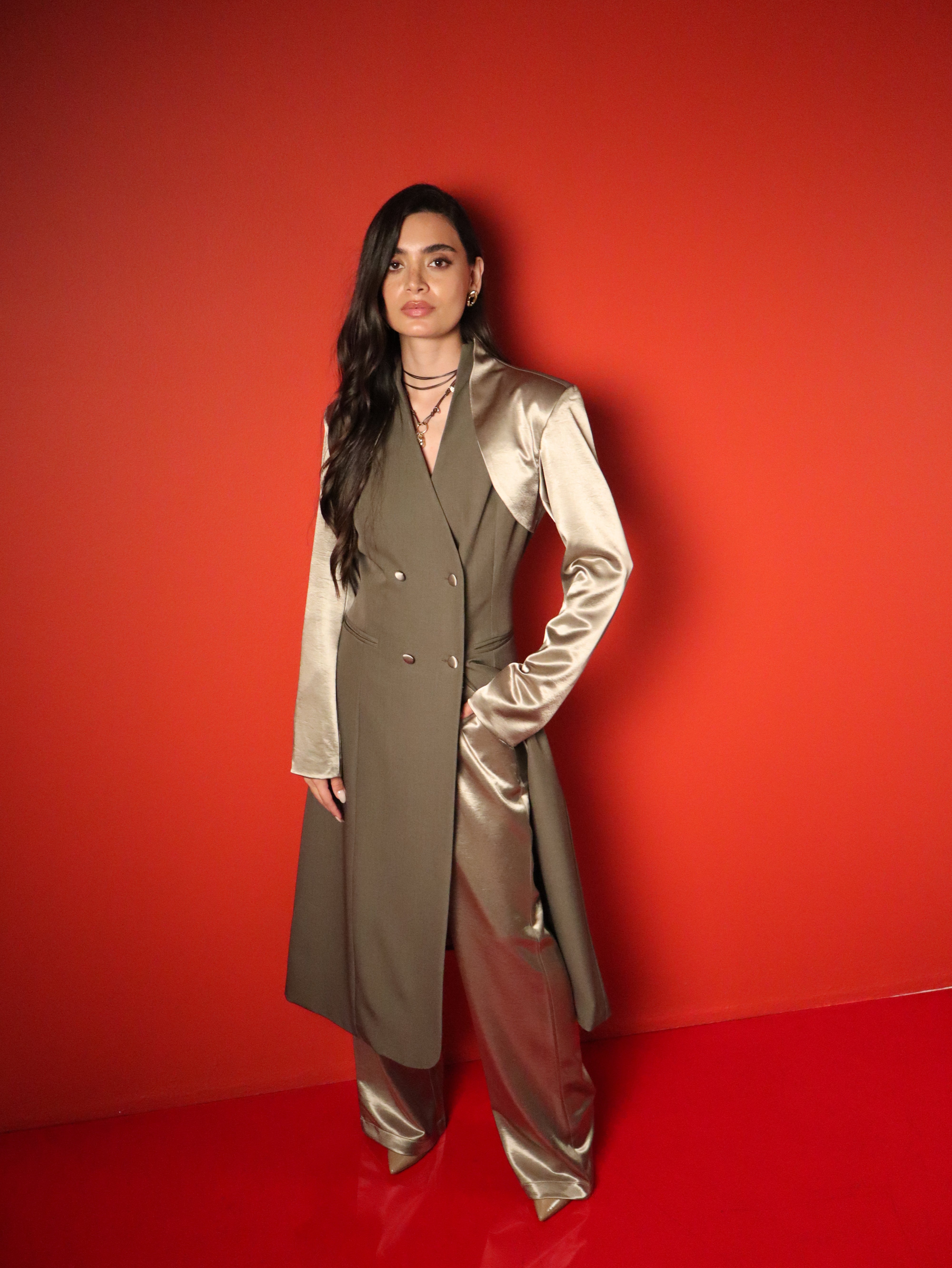 Silky olive / 4 days