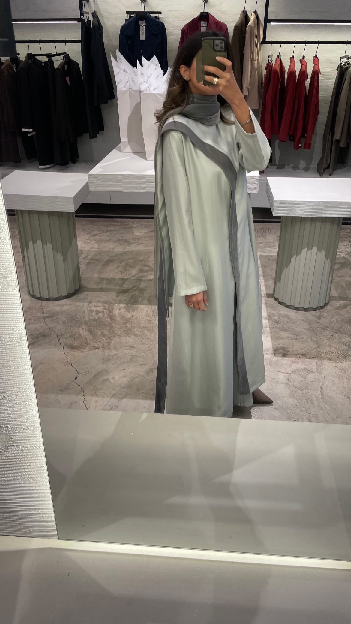 YASMINA