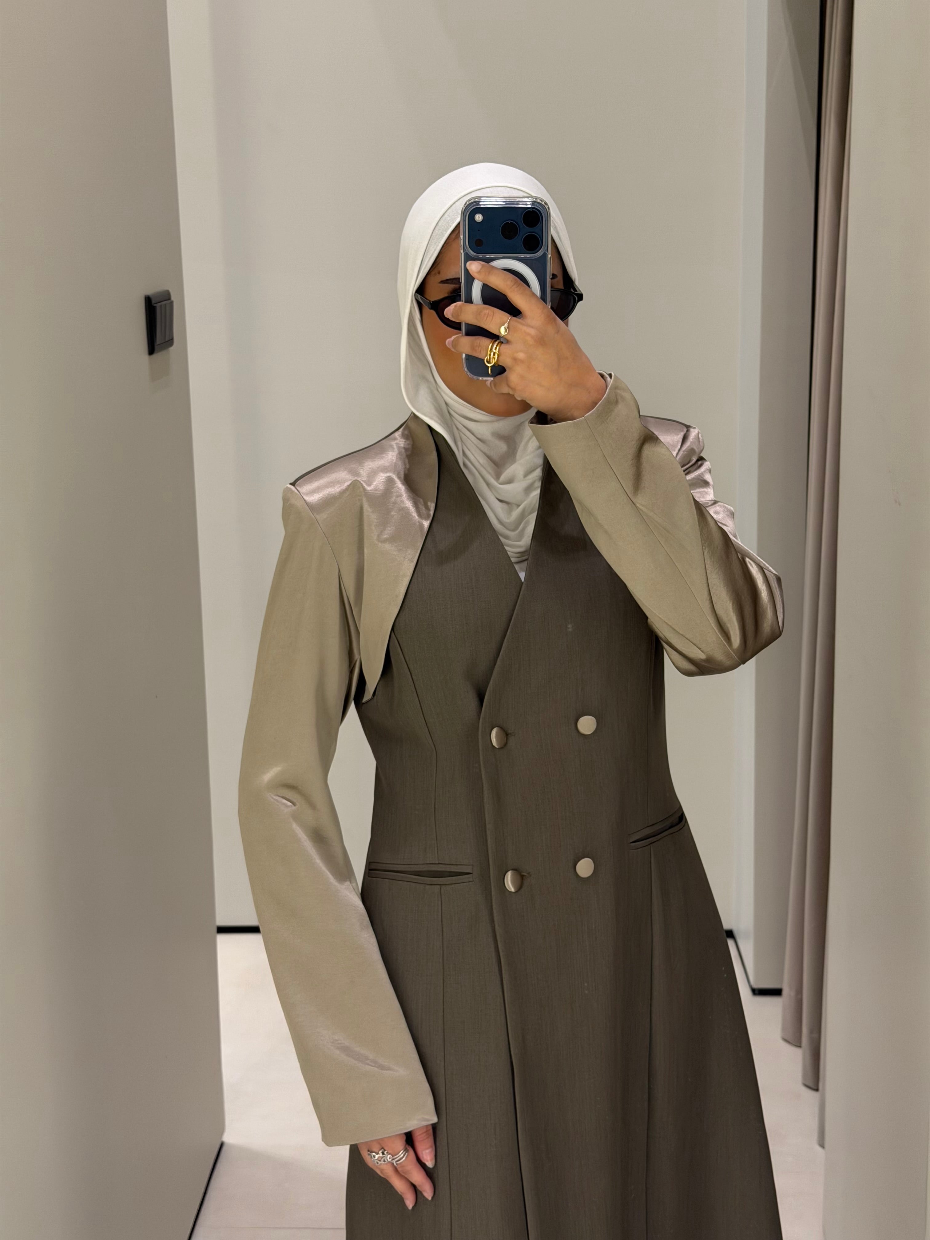 Silky olive / 4 days