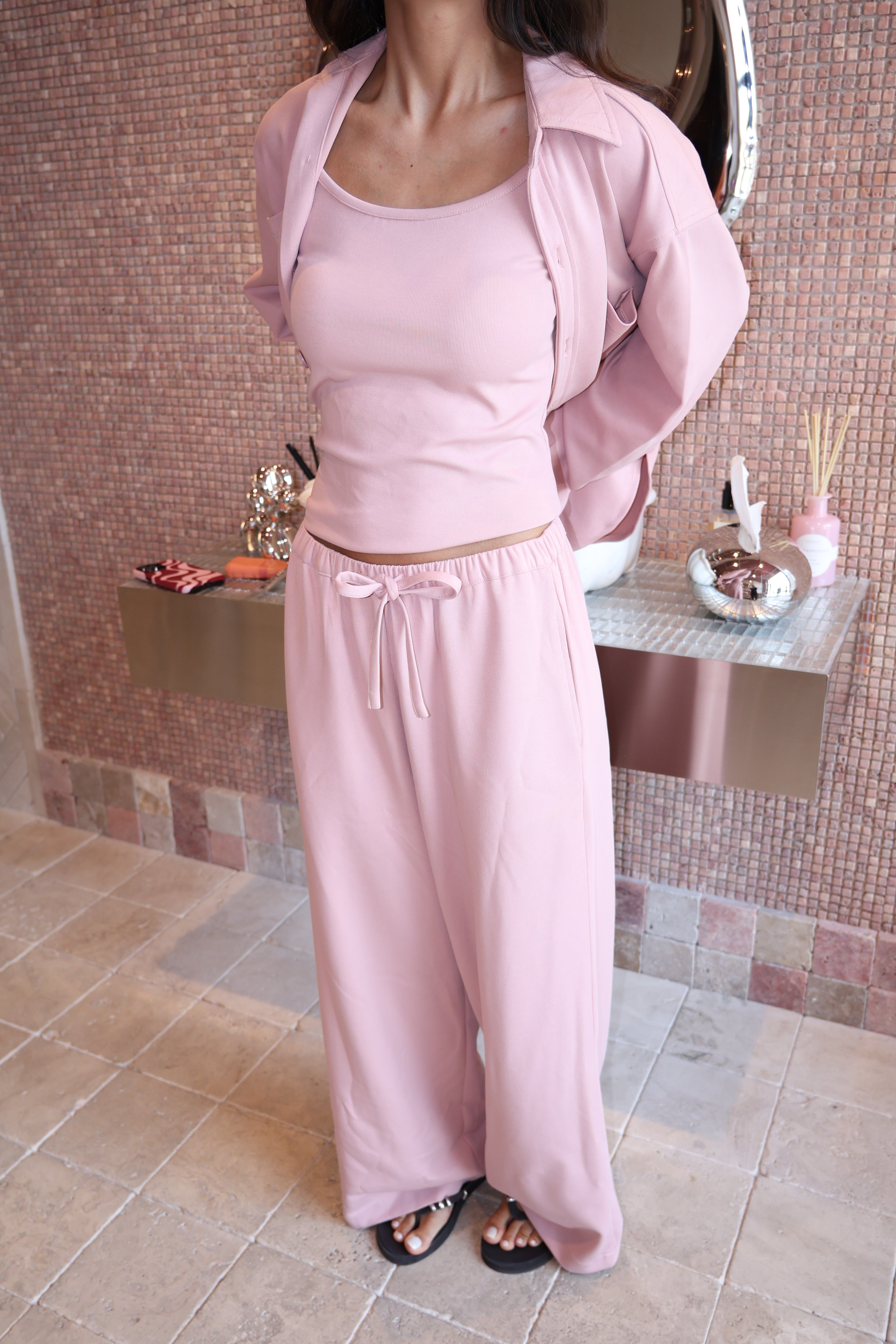 COZY HOUR | strawberry cream