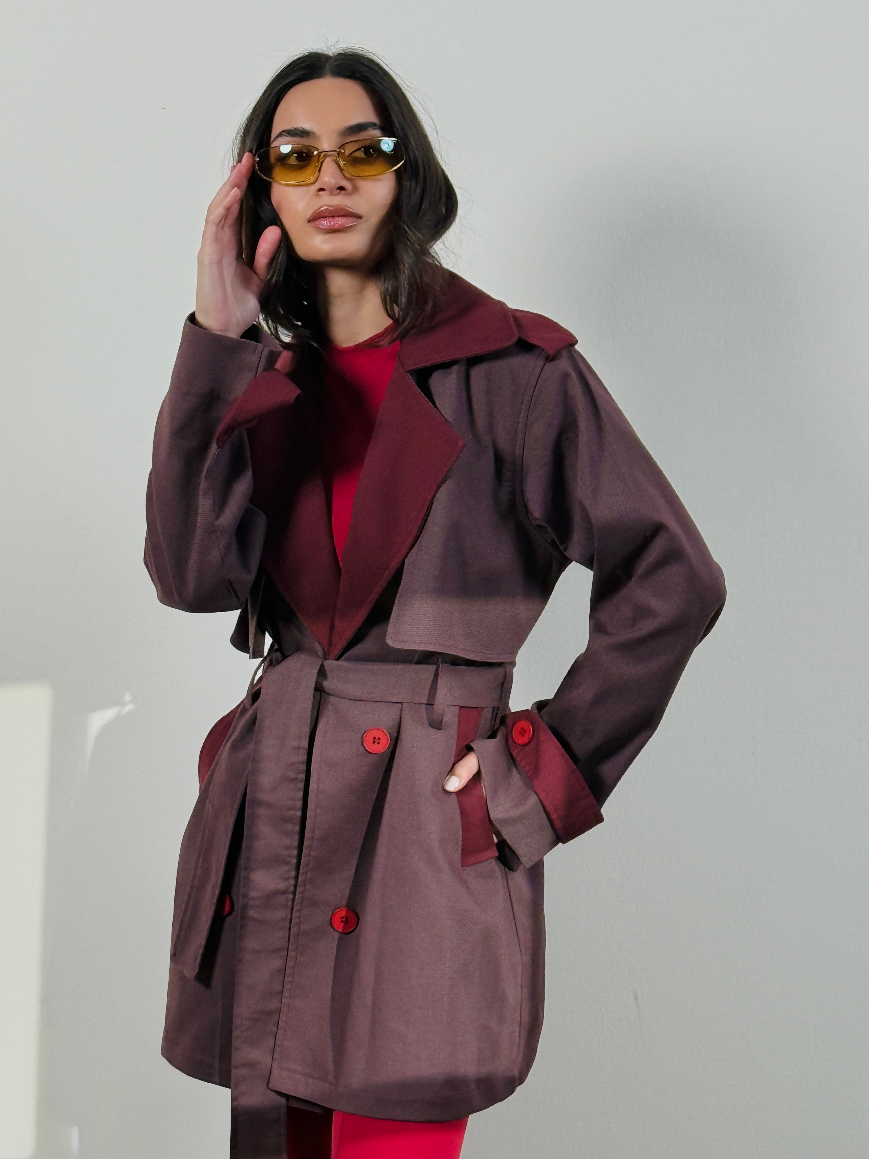 Two tone trench