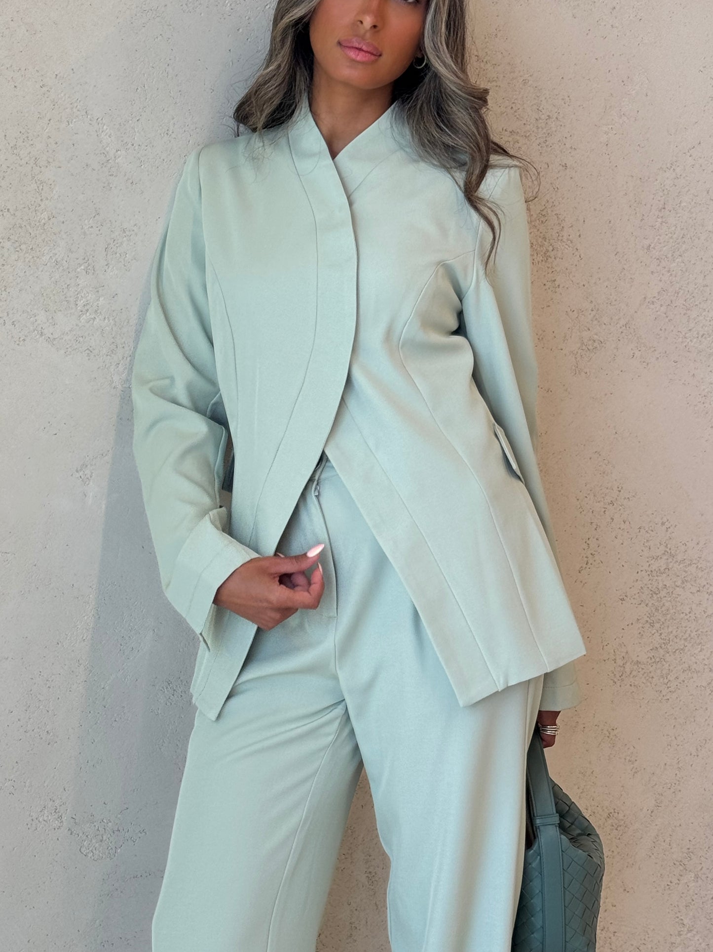 DOWNTOWN BLAZER