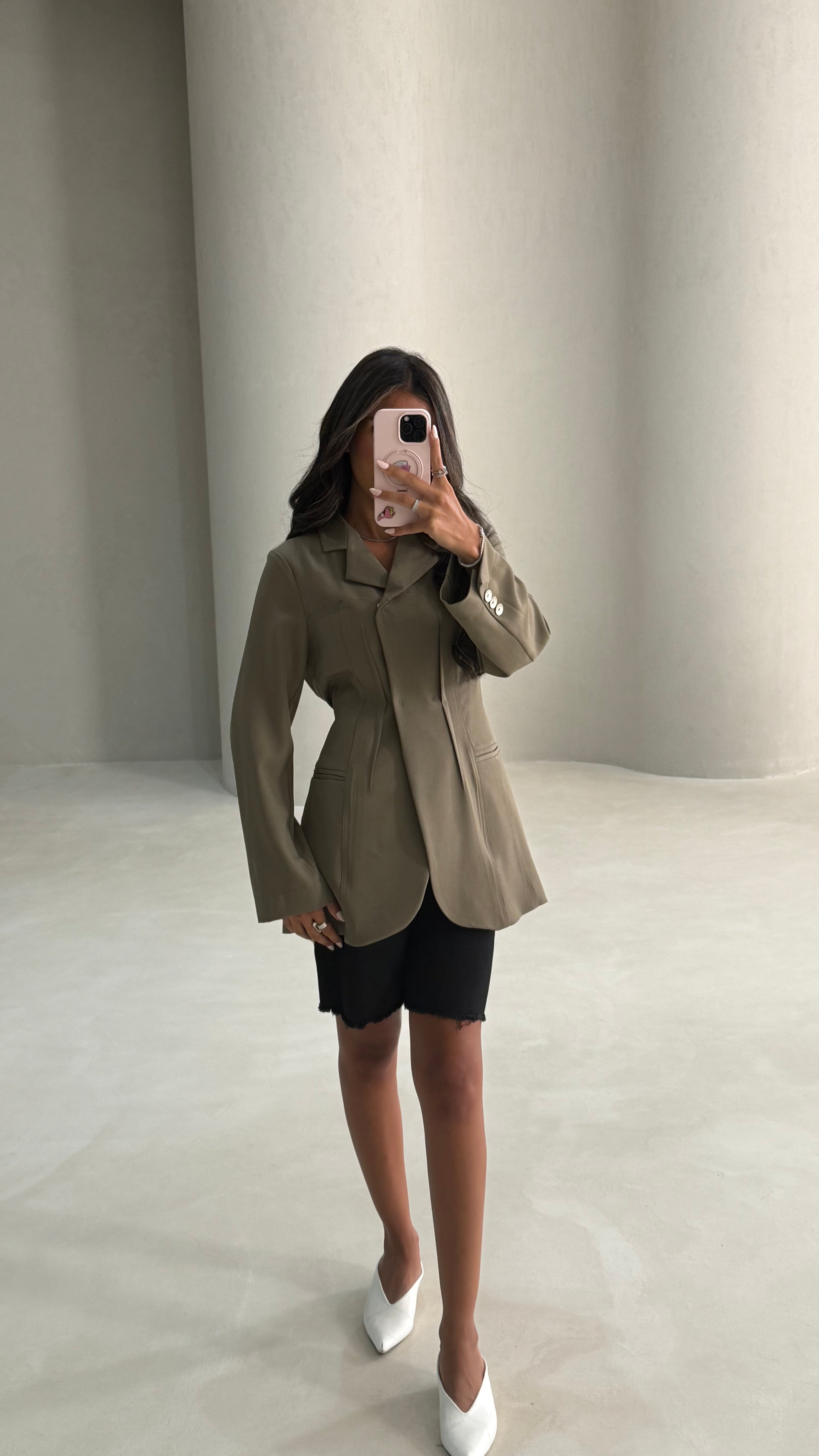 FITTED BLAZER
