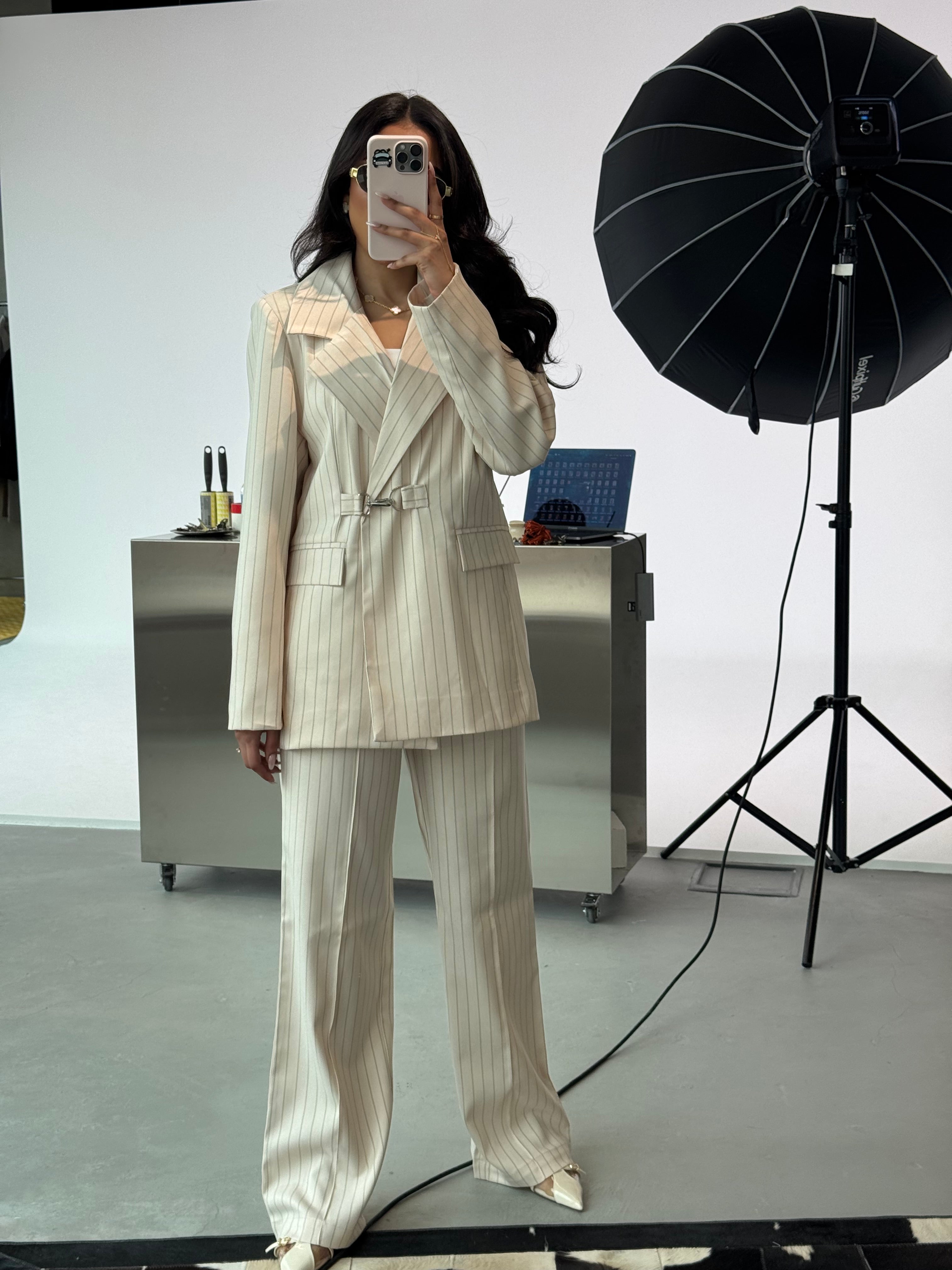 STRIPPED SUIT