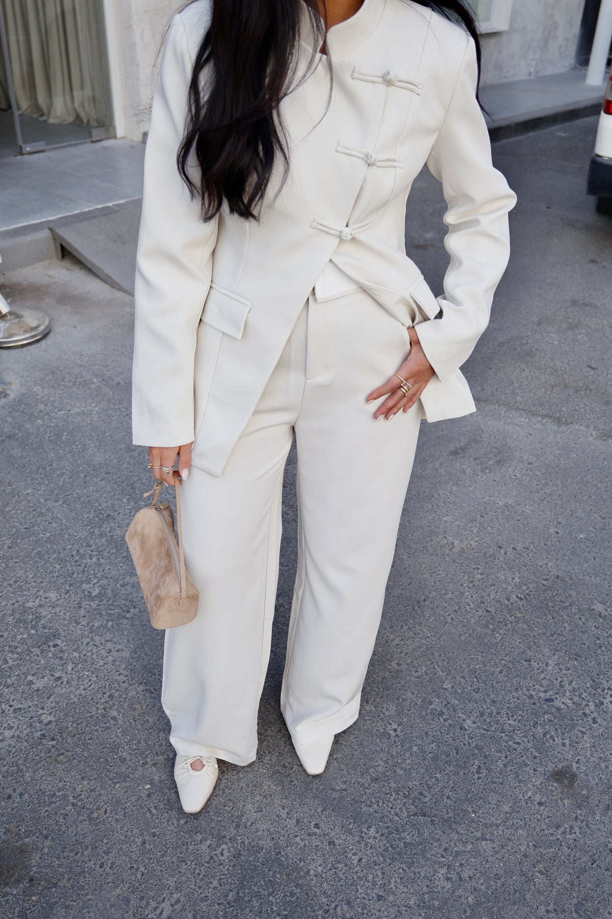 SEUOL SUIT
